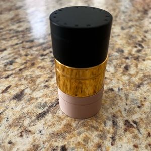 Les Nuits eyepods, Westman Atelier